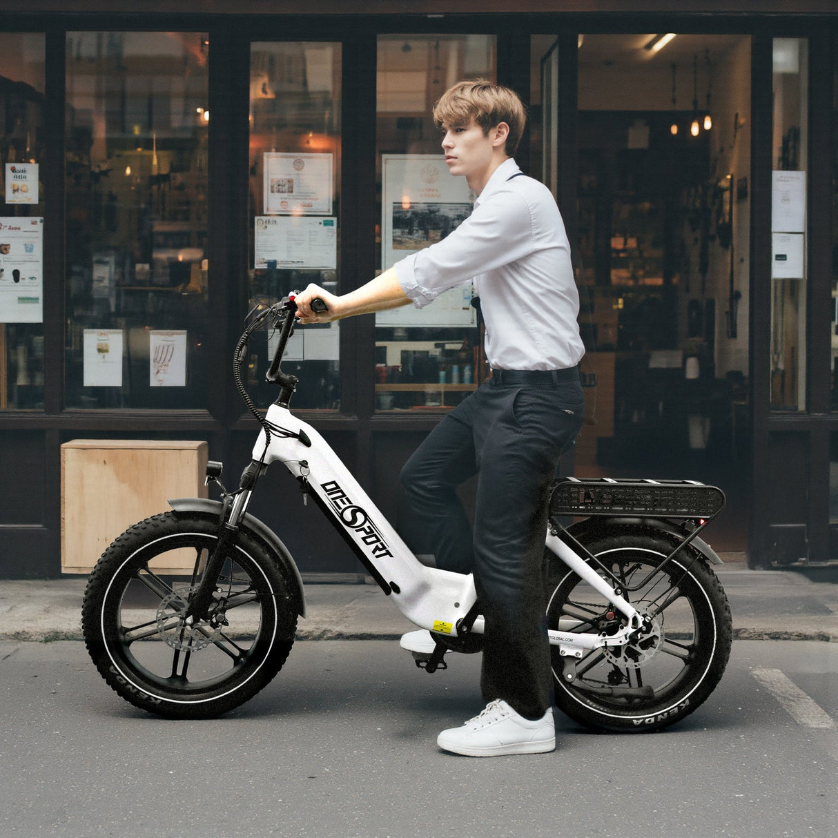 ONESPORT OT08 Vélo Électrique Tout-Terrain 20" Pneus Surdimensionnés Moteur 500W 48V 18Ah Batterie