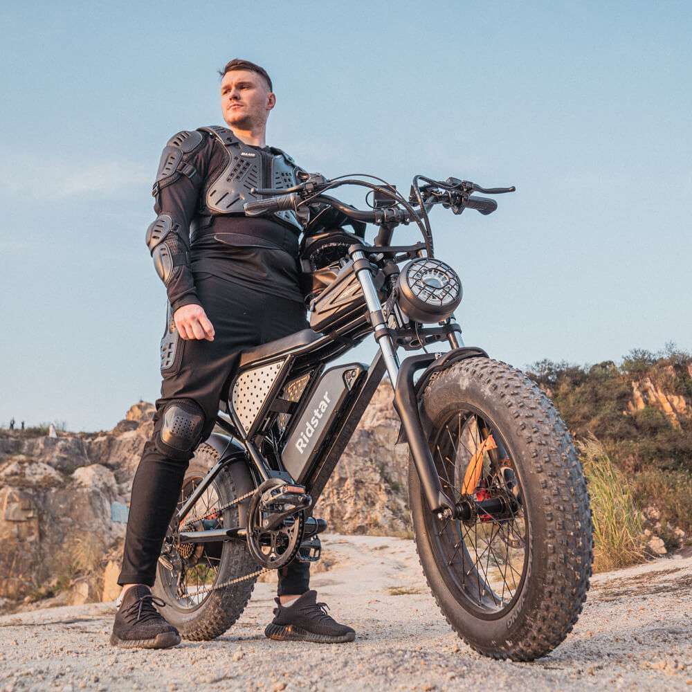 Ridstar-Q20-Fat-Tires-Vélo-électrique-1000W-Moteur-48V-20Ah-Batterie-noir