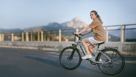 Guide ultime pour les femmes : Choisir des outils de mobilité électrique sûrs et élégants