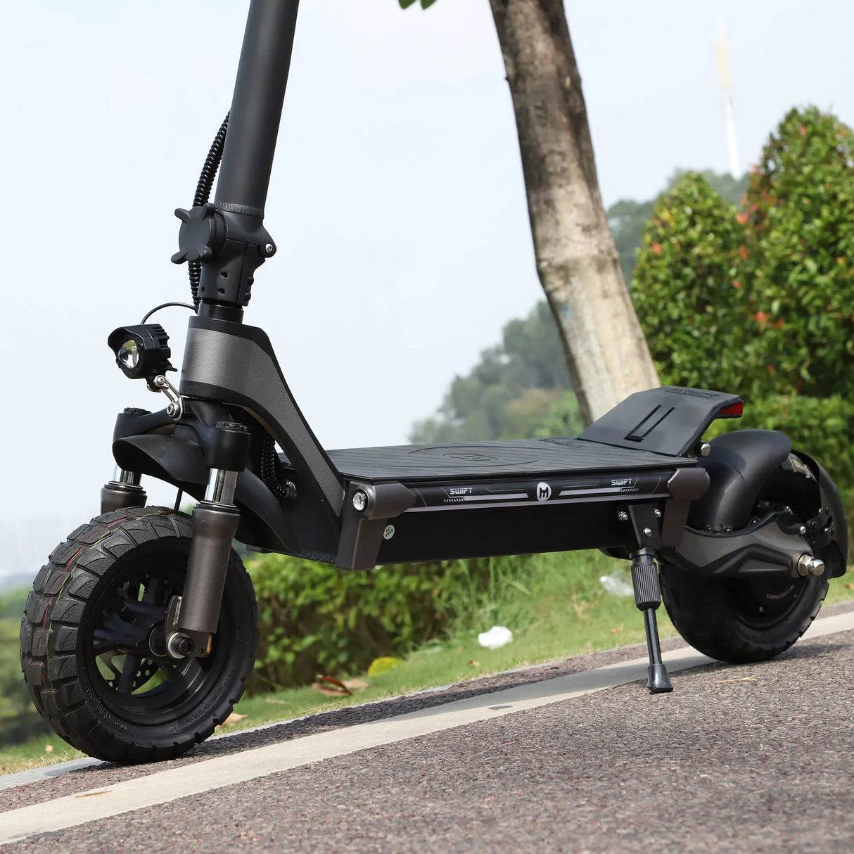 YUME Swift 10" Trottinette électrique de banlieue 1200W Moteur 48V 22.5Ah Batterie